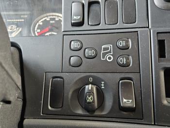 R500 V8 / MANUAL / RETARDER